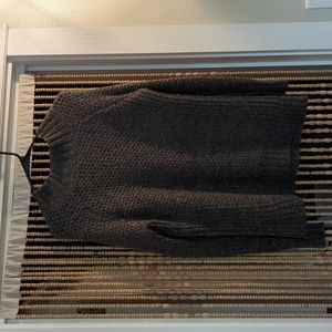 Long sleeve acrylic and wool gray sweater